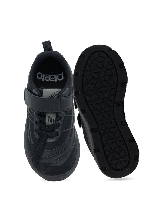 Plaeto Nova Black Shoes